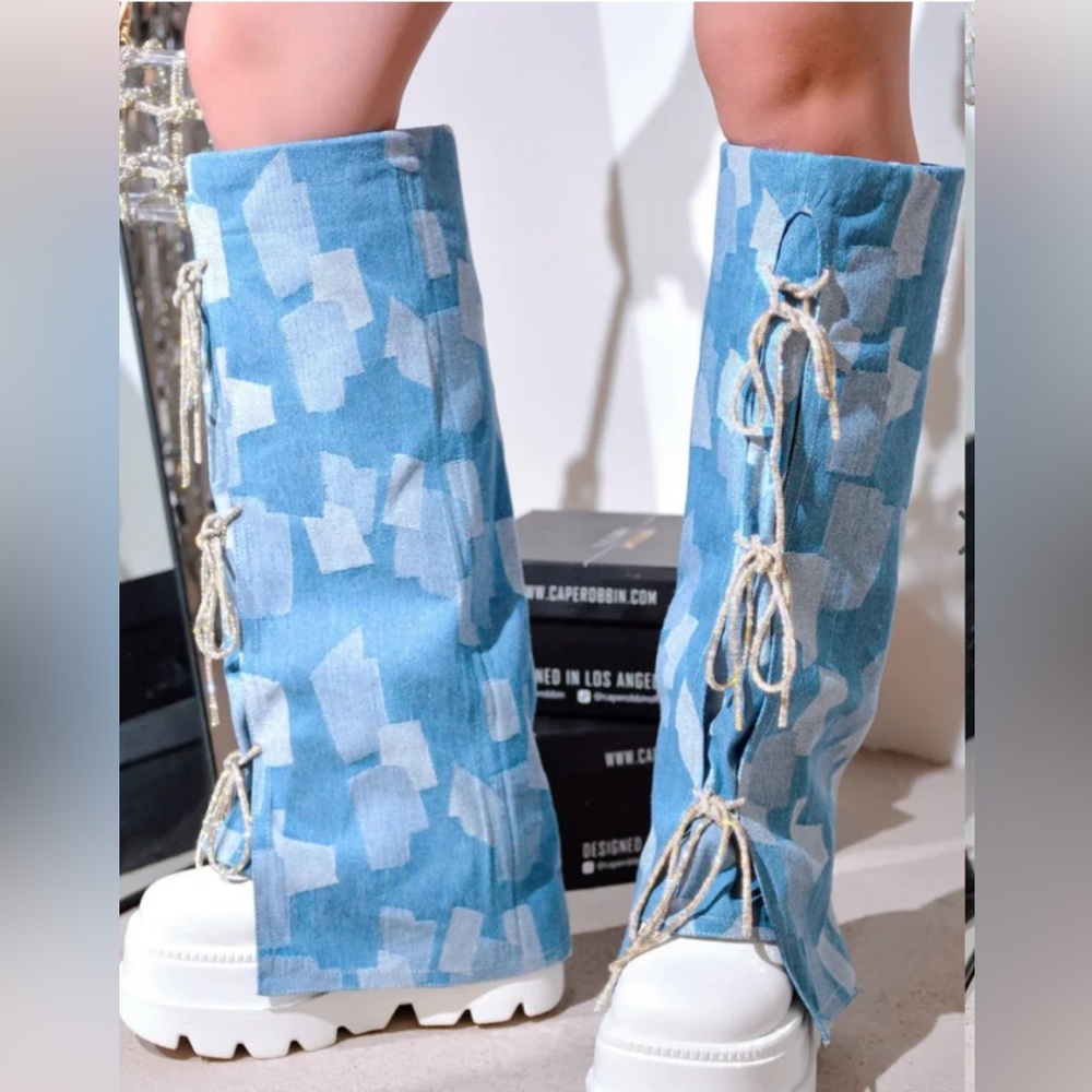 CAPE ROBBIN ❣️ Blue Jean Patterned Rhinestone Lace-Up Women's Boots Sz 7🤩